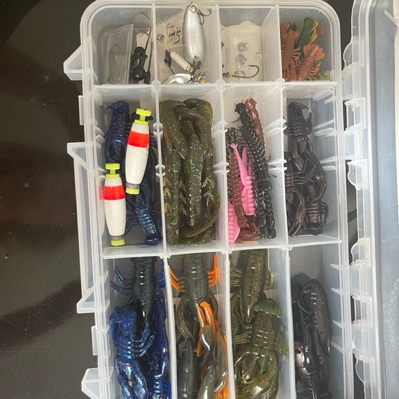 Fishing lures (bug kit) - Picture 2 of 2